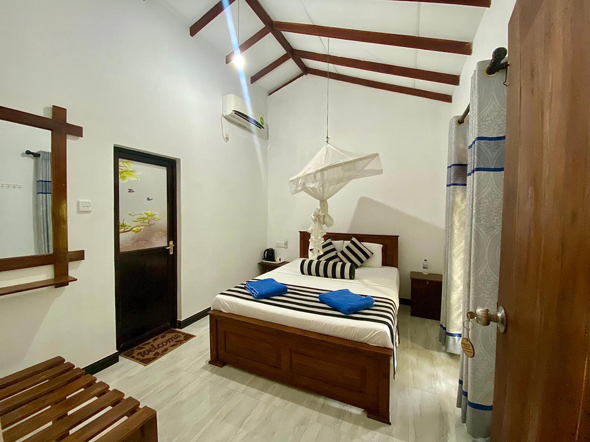 Habarana New Star Homestay Exterior foto